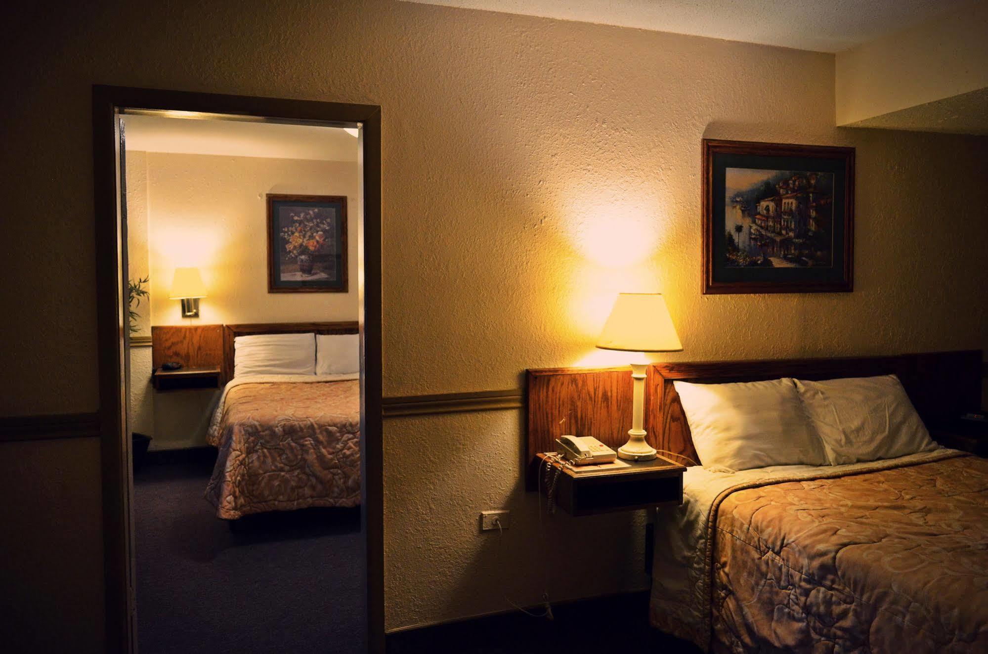 Hotel Santa Fe ซิวดัด ฮัวเรซ ภายนอก รูปภาพ